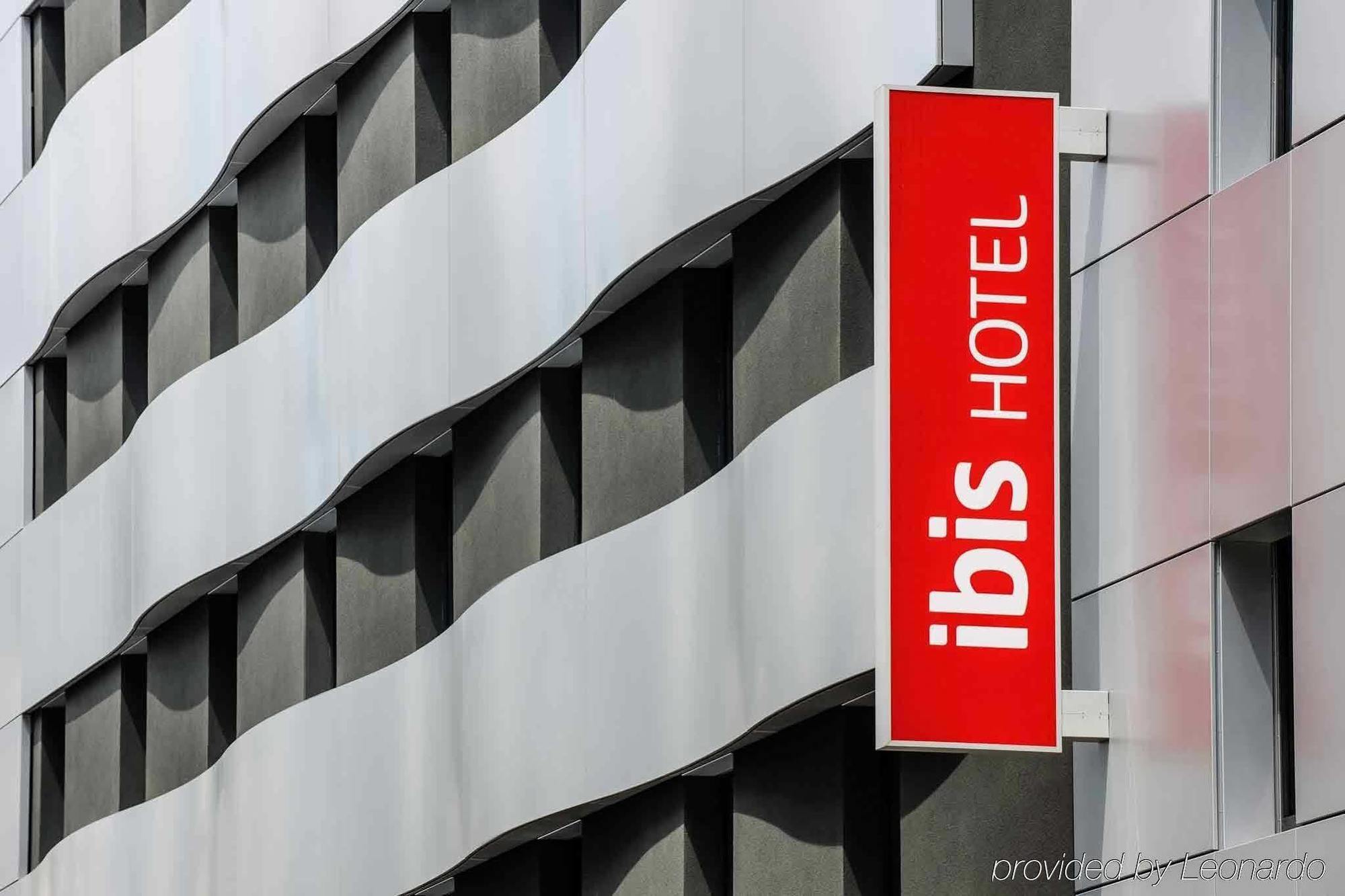 Ibis Budget Lugano Paradiso Esterno foto